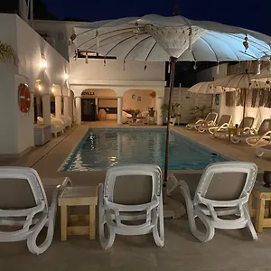  Apartment Casa Holandaluzas Near Beach, With Salt Water Pool And Private Parking